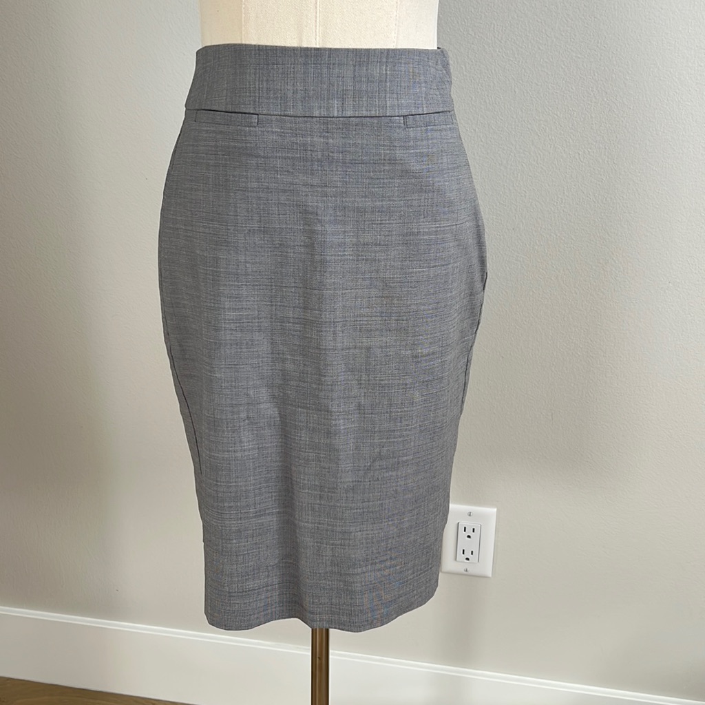Banana Republic Gray Pencil Skirt 00p Gently Used As Is